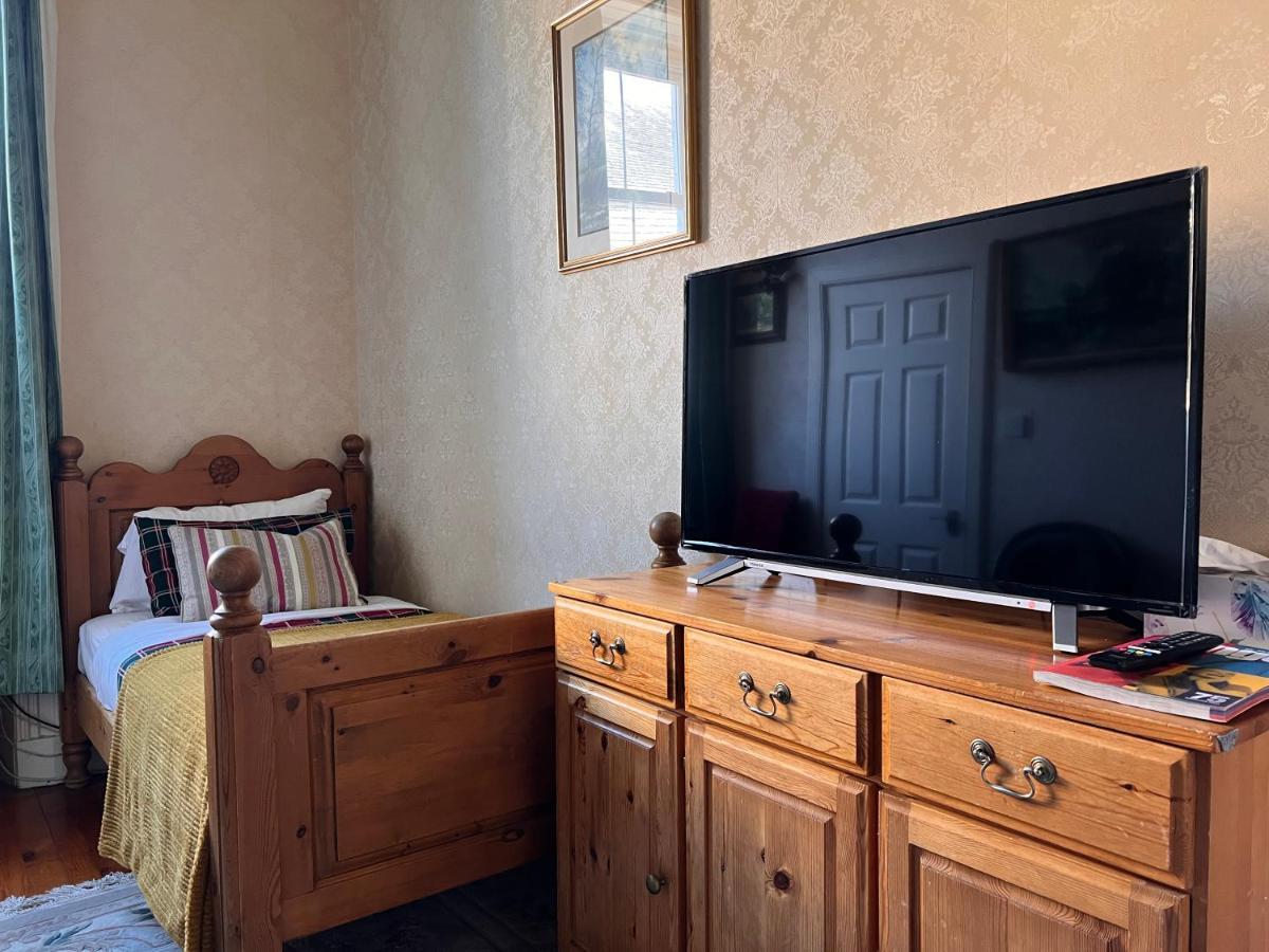 Rosehall Hotel Единбург Екстериор снимка
