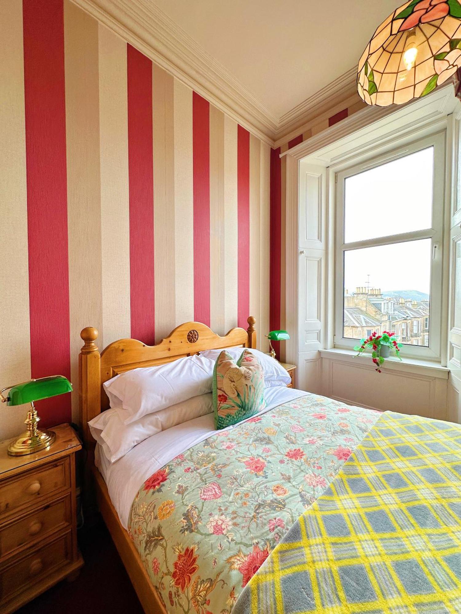 Rosehall Hotel Единбург Екстериор снимка