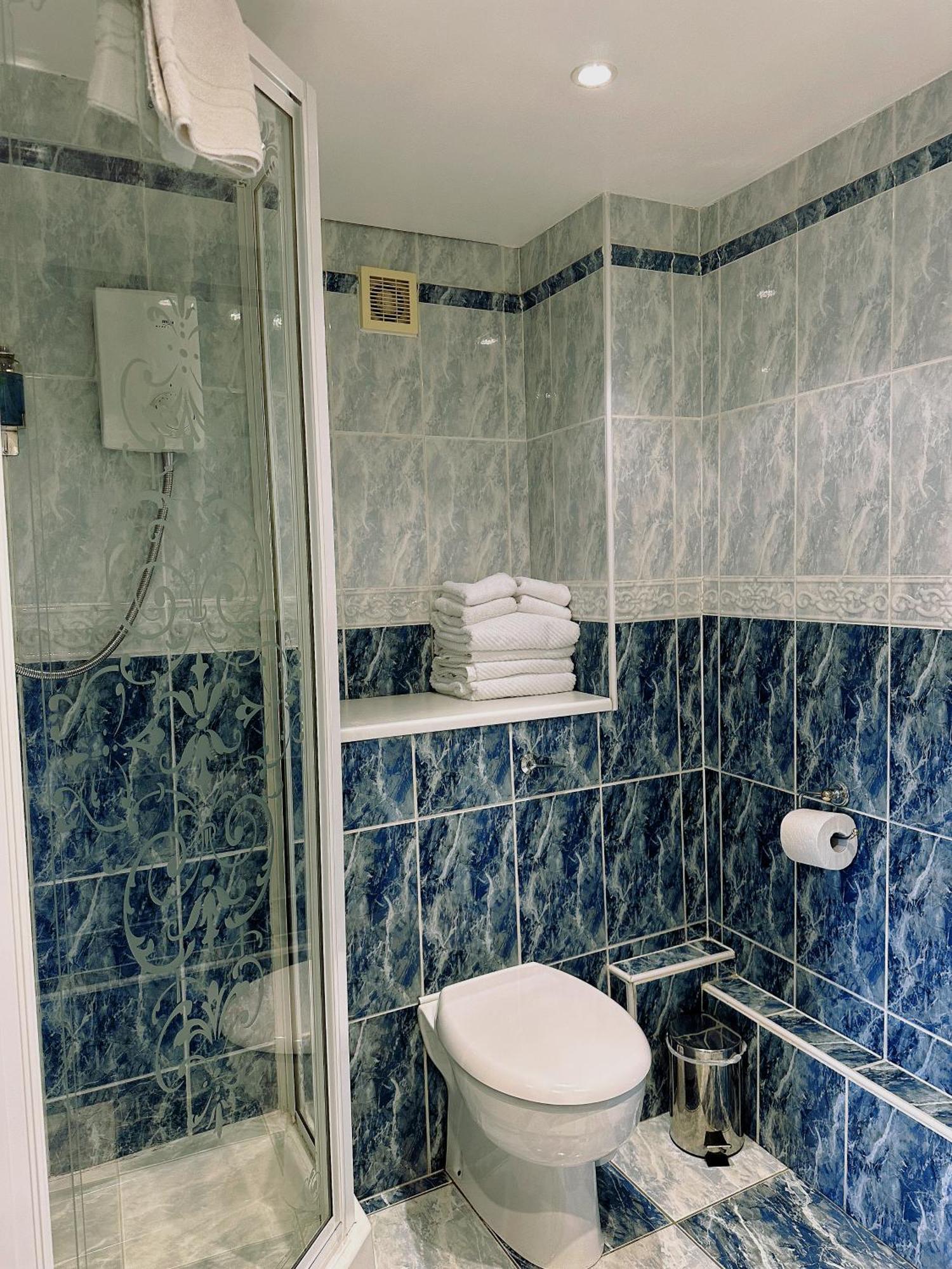 Rosehall Hotel Единбург Екстериор снимка