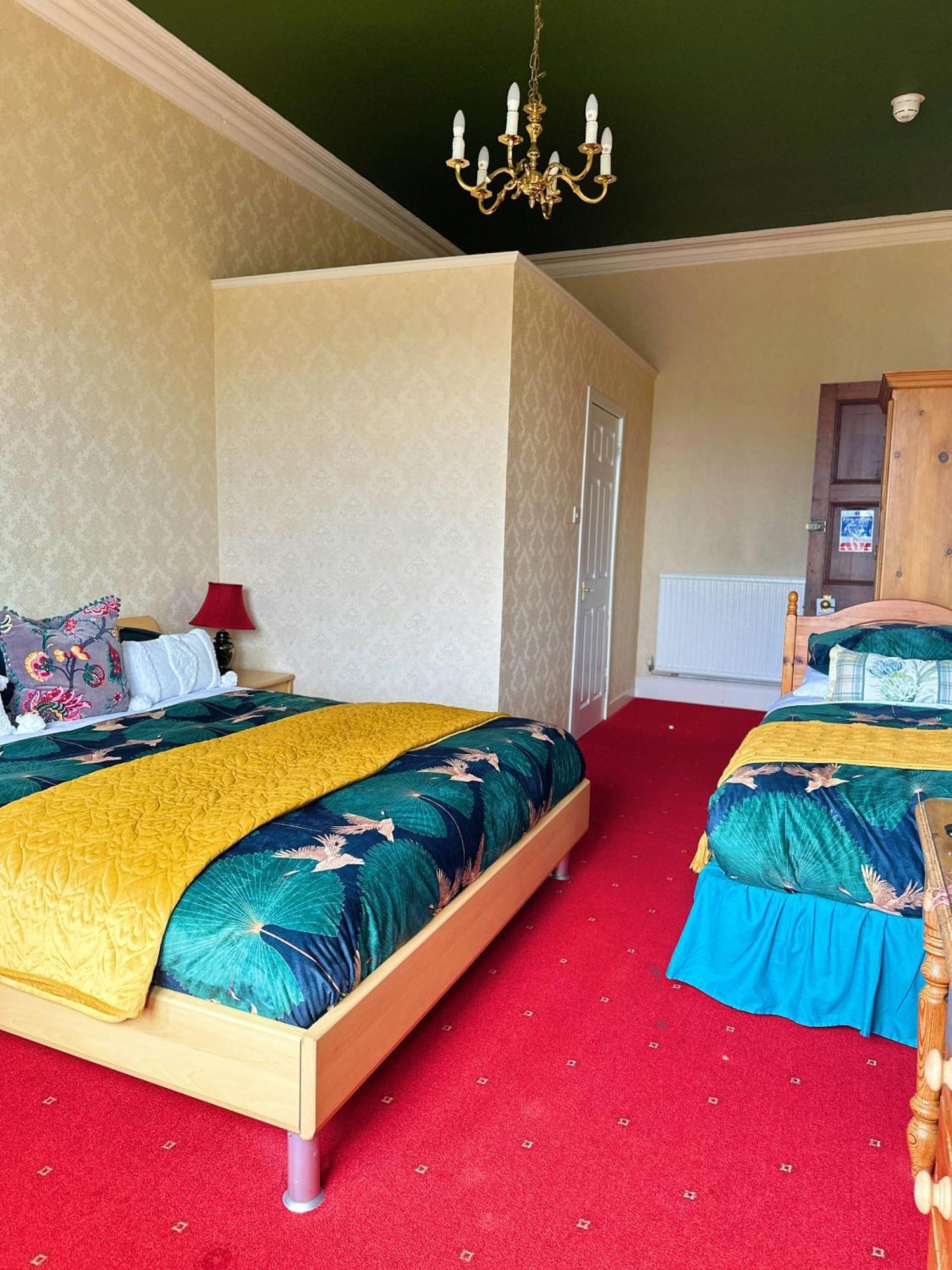 Rosehall Hotel Единбург Екстериор снимка