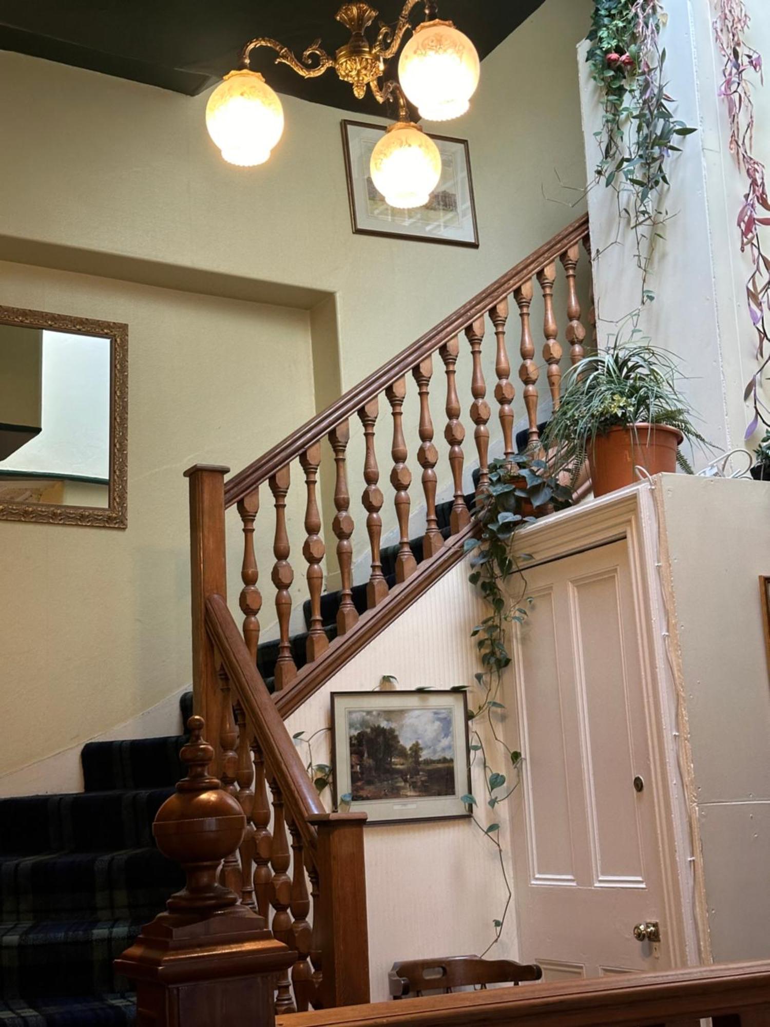 Rosehall Hotel Единбург Екстериор снимка
