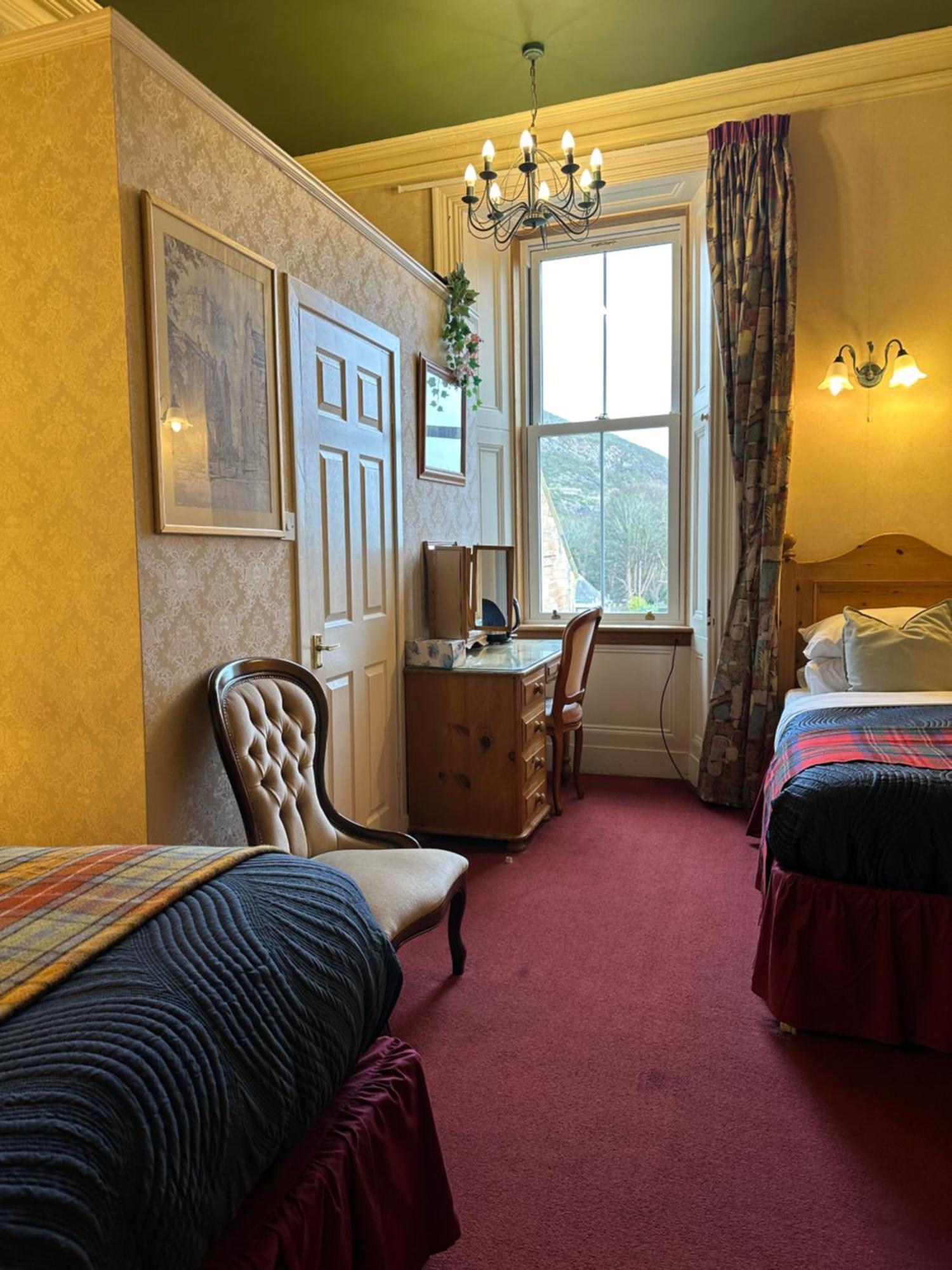 Rosehall Hotel Единбург Екстериор снимка